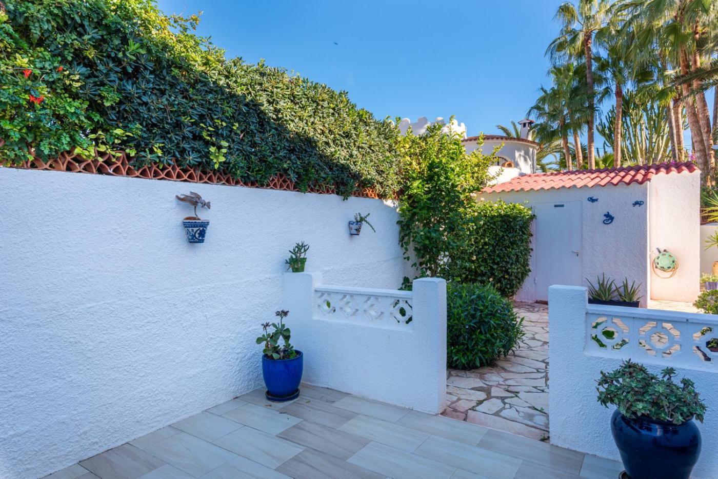 Anais - Plusholidays Villa *